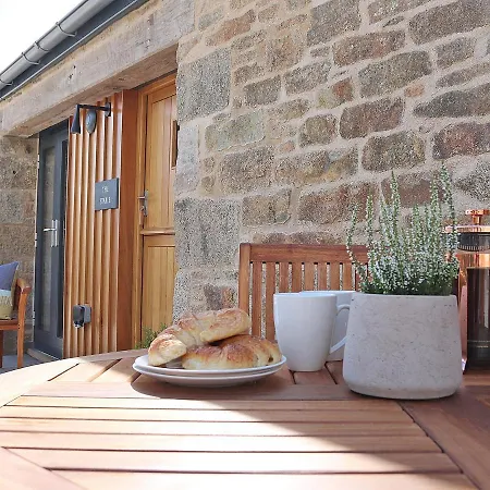 The Stable, Boskensoe Barns Holiday home Falmouth